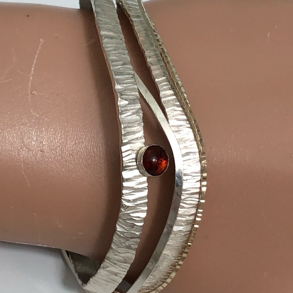 Vtg sterling silver Two Tone cuff bracelet women 28g - Picture 10 of 15